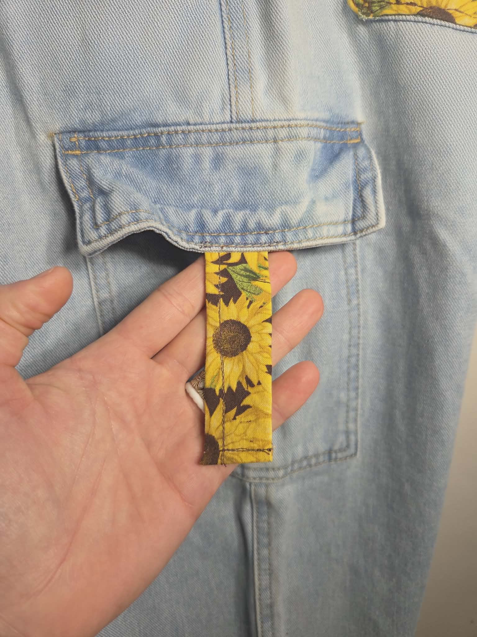 Sunflower Embroidered Comfy Jeans